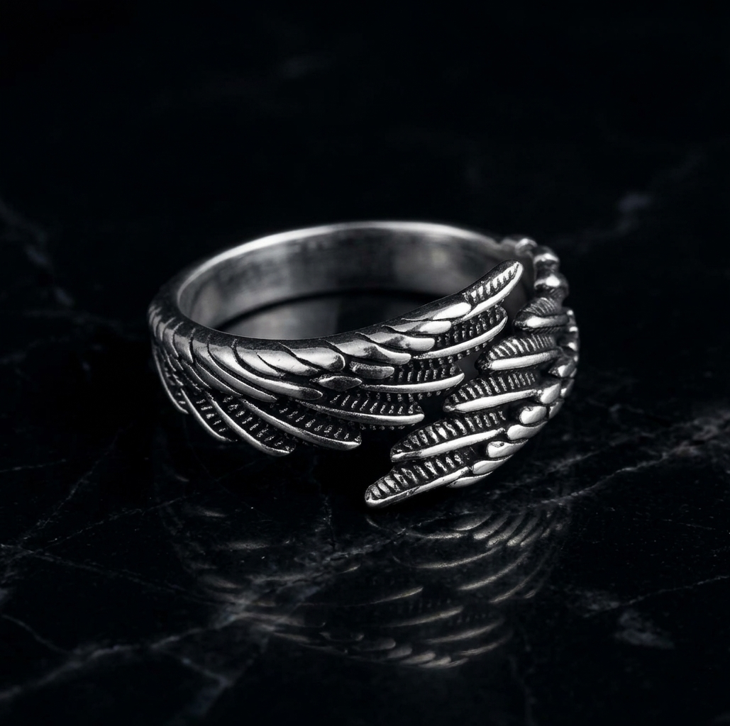 Raven Wing Ring